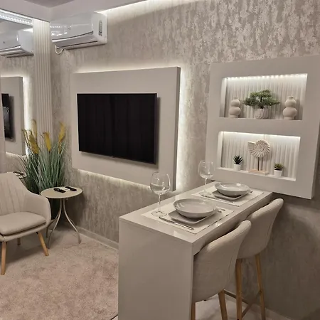 Cappuccino Lux Apartment Novi Sad Exterior photo
